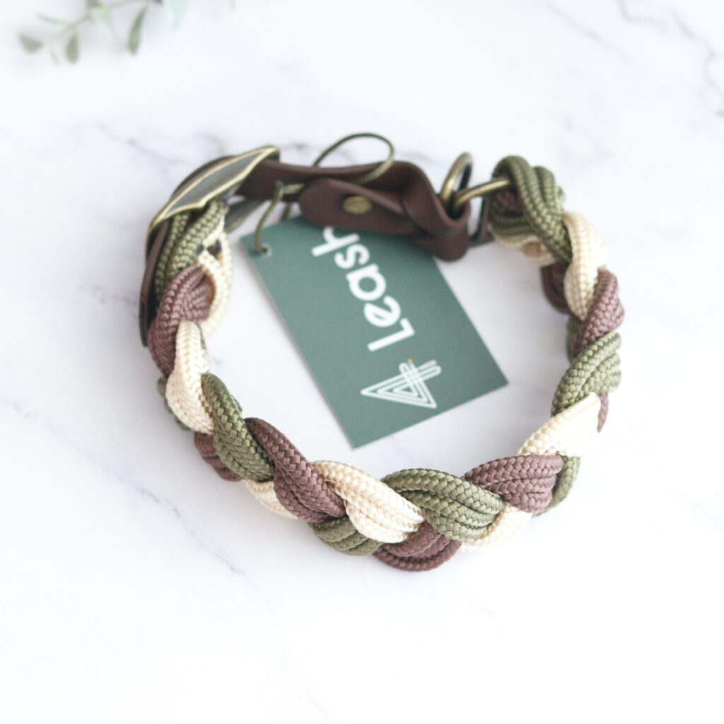 gevlochten halsband | goud / legergroen / bruin